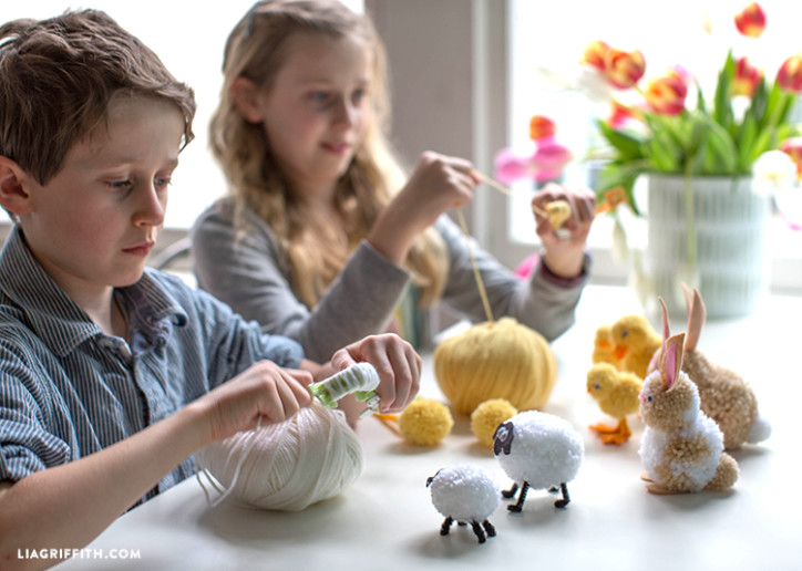 Yarn Pom Pom Animals Kids Craft - Lia Griffith