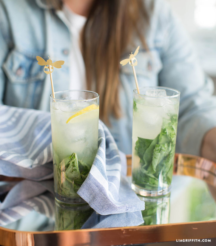 Crafty Cocktail Make This Refreshing Honey Basil Collins Cocktail Recipe!