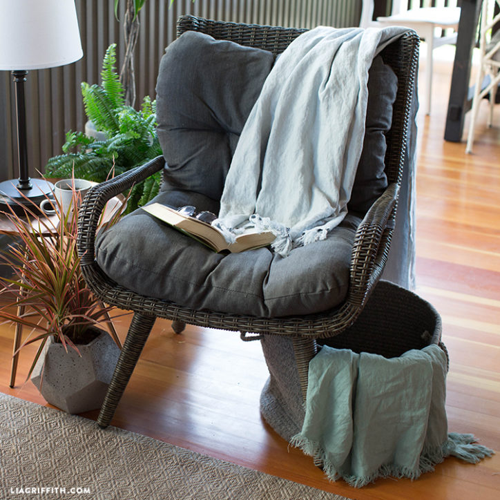 Stay Warm on Summer Nights with This DIY Linen Throw!