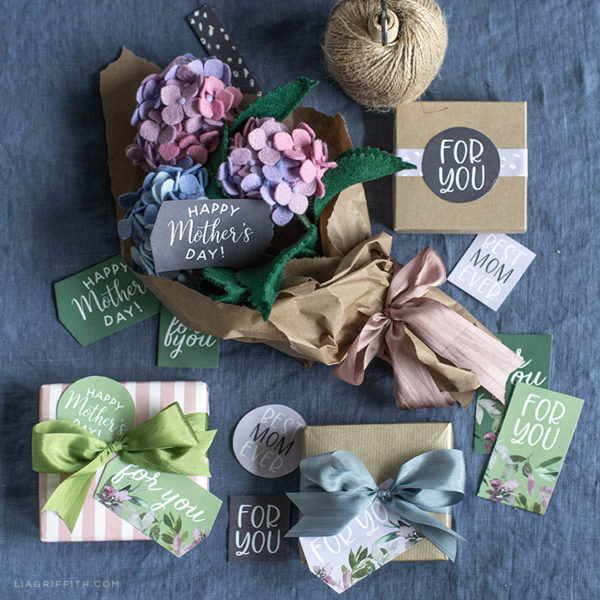 Free Printable Mother's Day Labels for Gifts - Lia Griffith