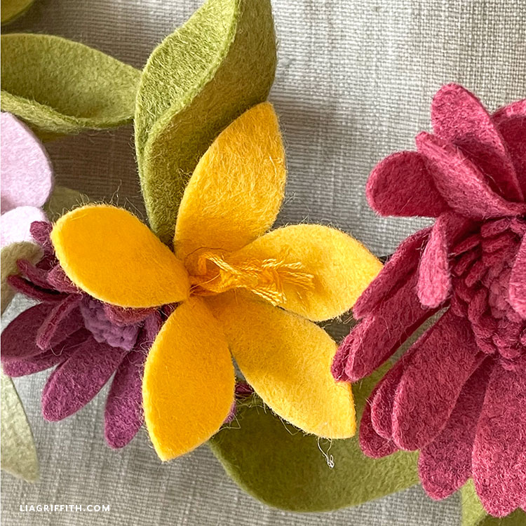 Felt Flower Spring Garland Template & Tutorial Lia Griffith