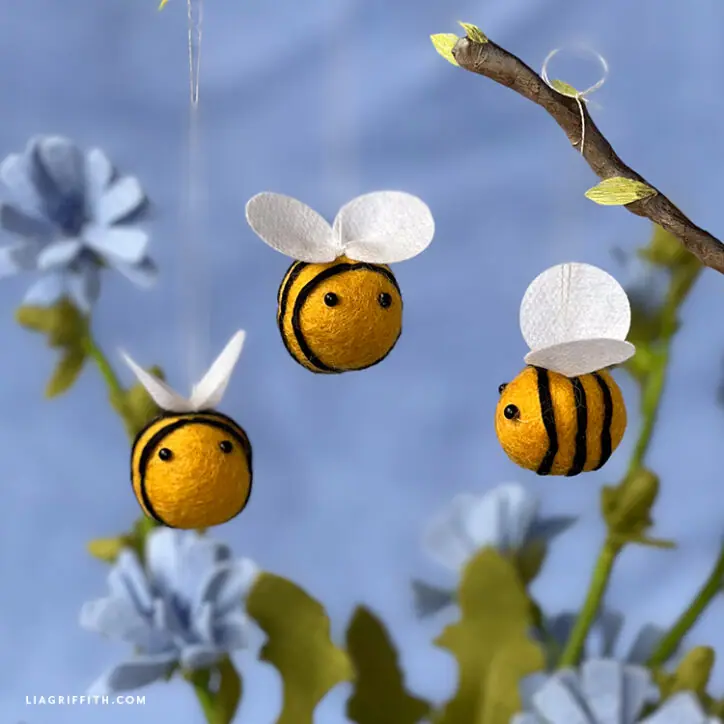 Felt Ball Bumble Bees - Lia Griffith felt-ball-bumble-bees-lia-griffith