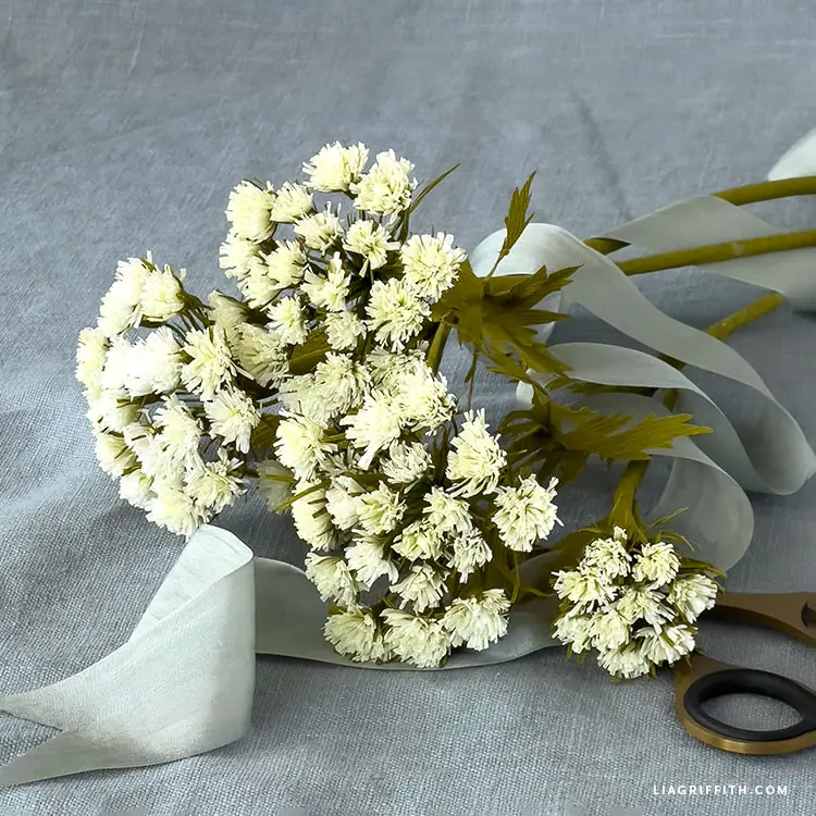 Crepe Paper Queen Anne's Lace - Lia Griffith