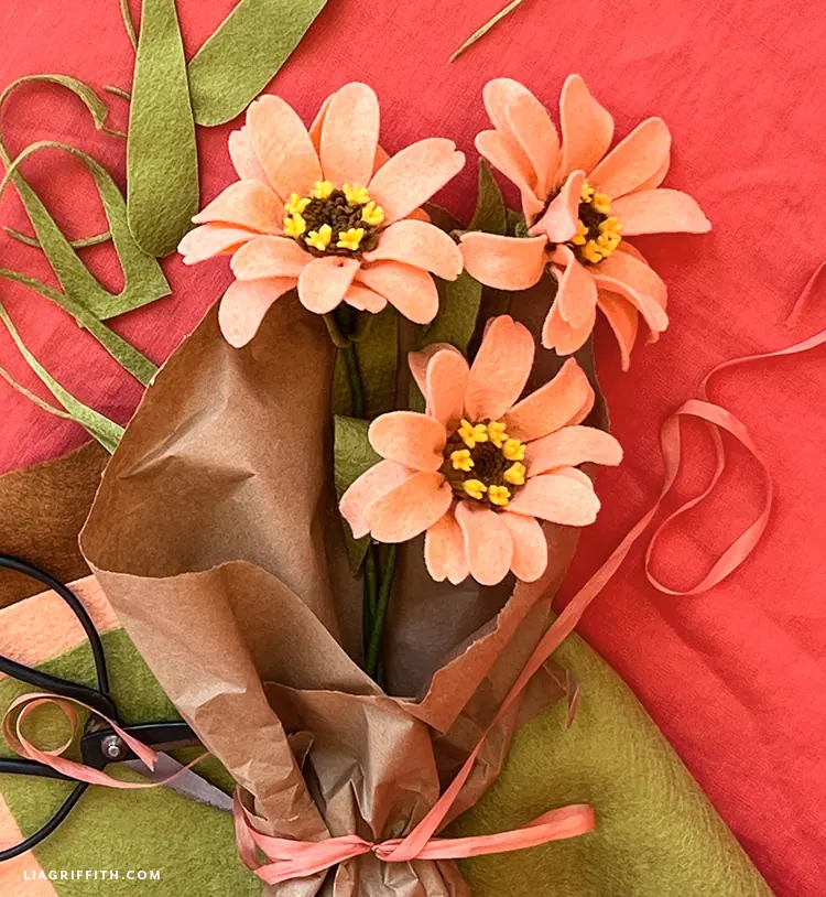 Felt Apricot Zinnia - Lia Griffith