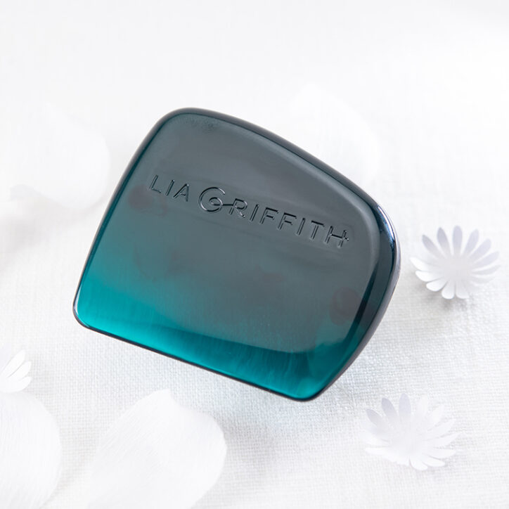 Lia Griffith exclusive curling tool