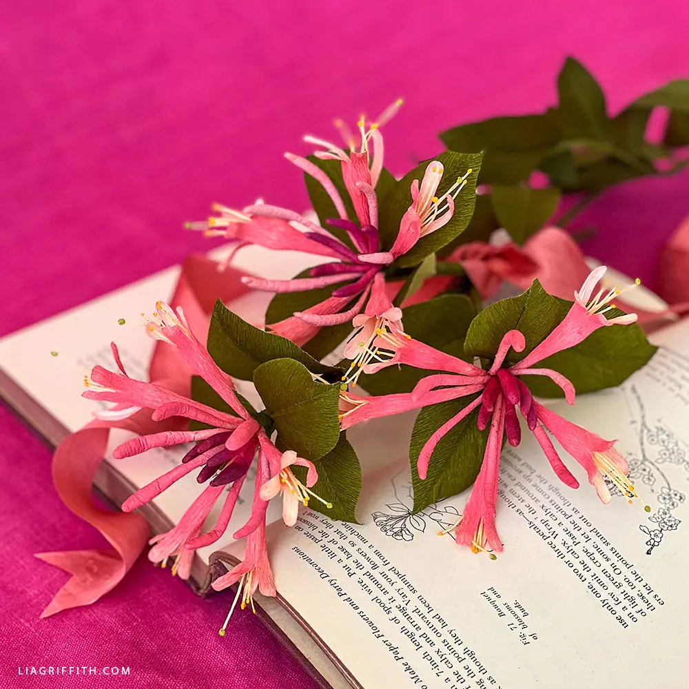 Crepe Paper Honeysuckle Member Make Video Workshop - Lia Griffith