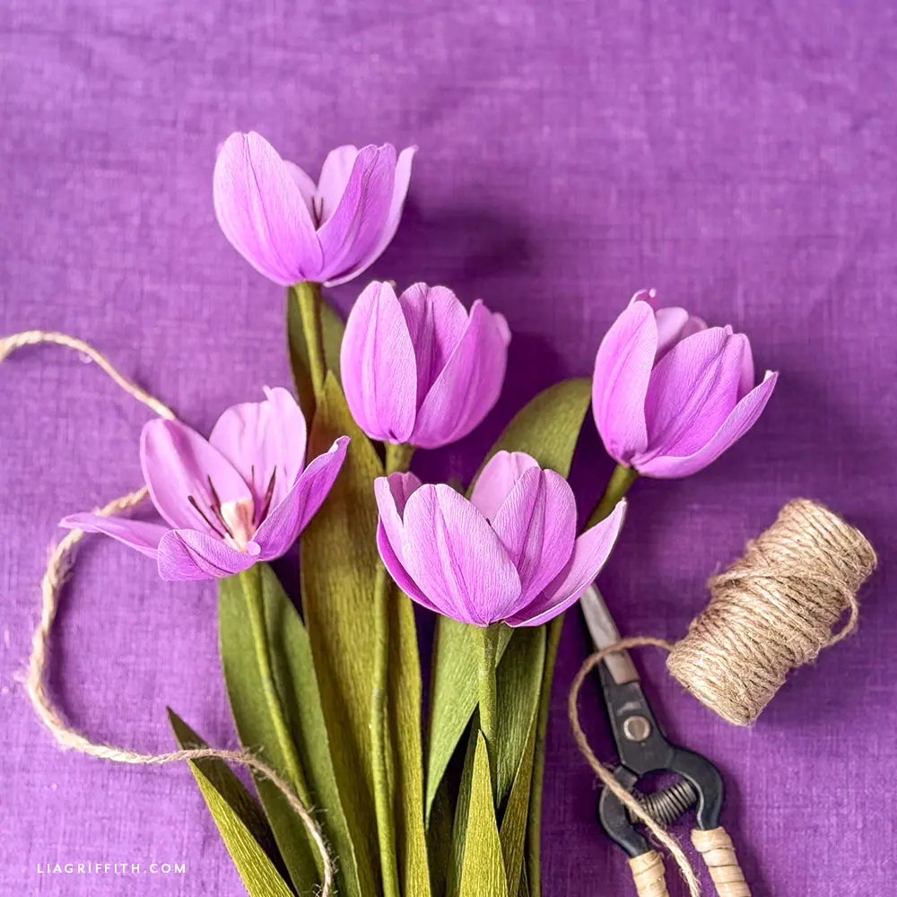 Make Beautiful Crepe Paper Tulips in 9 Easy Steps