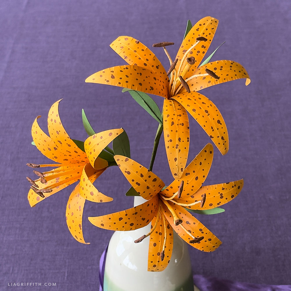 Orange cardstock tiger lily with curved petals